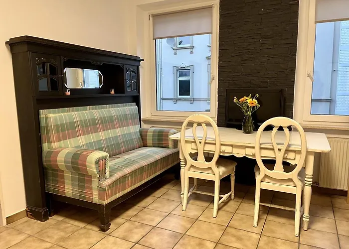 Nostalgie - 3 Zimmer, 5 Betten, 7 Personen, Kontaktloses Einchecken, Netflix *